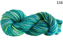 Load image into Gallery viewer, Wool Clasica (Manos del Uruguay)