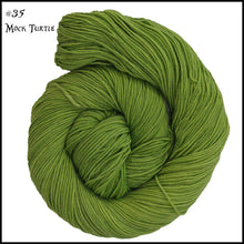 Load image into Gallery viewer, Cheshire Cat (Wonderland Yarns)
