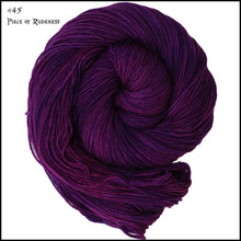 Load image into Gallery viewer, Cheshire Cat (Wonderland Yarns)