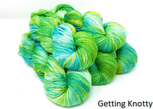 Load image into Gallery viewer, La Jolla (Baah Yarn)