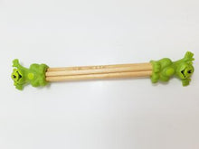 Load image into Gallery viewer, DPN Double Pointed Needle Holders (Knit On!)