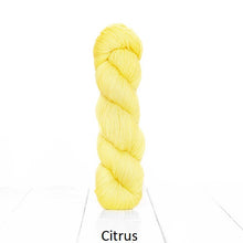 Load image into Gallery viewer, Harvest Fingering (Urth Yarns)