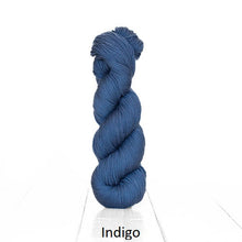 Load image into Gallery viewer, Harvest Fingering (Urth Yarns)