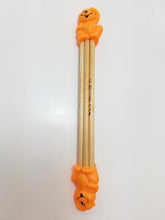 Load image into Gallery viewer, DPN Double Pointed Needle Holders (Knit On!)