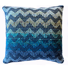 Load image into Gallery viewer, Ambah Festive KAL Kit 2021 (Baah Yarn)