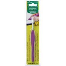 Load image into Gallery viewer, Amour Crochet Hooks (Clover)