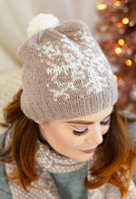 Load image into Gallery viewer, Chai Latte Hat and Scarf Kit (Universal Yarn)
