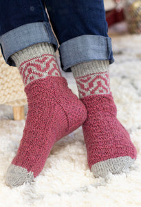 Chimney Socks Kit (Universal Yarn)
