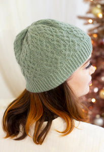 Sugar and Sage Hat and/or Mitts Kit (Universal Yarn)